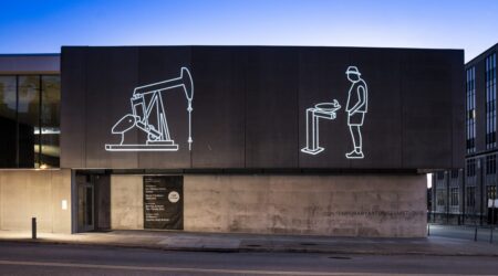 <em>Marina Zurkow: The Thirsty Bird</em>, installation view, Contemporary Art Museum St. Louis, January 17–April 19, 2020. Photo: Dusty Kessler.